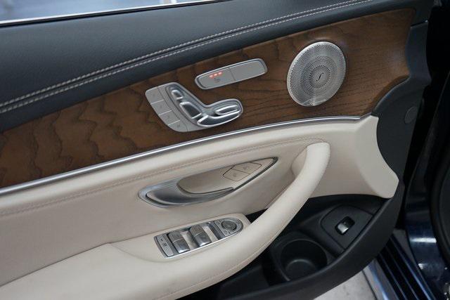 Photo of 2021 Lunar Blue Metallic Mercedes-Benz E-Class