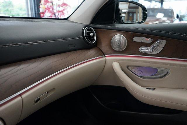 Photo of 2021 Lunar Blue Metallic Mercedes-Benz E-Class