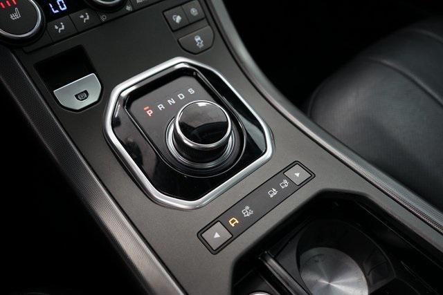 Photo of 2019 Indus Silver Metallic Land Rover Range Rover Evoque