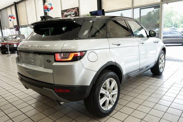 Photo of 2019 Indus Silver Metallic Land Rover Range Rover Evoque