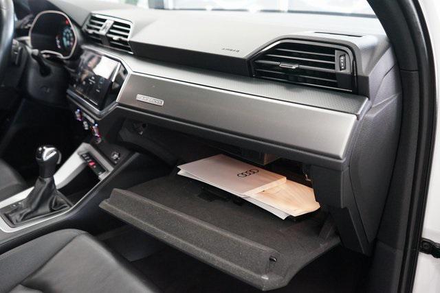 Photo of 2023 Ibis White Audi Q3