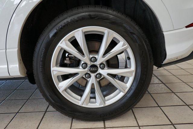 Photo of 2023 Ibis White Audi Q3