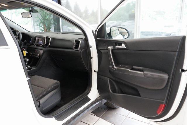 Photo of 2019 Clear White Kia Sportage