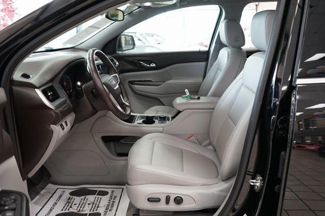 Photo of 2022 Ebony Twilight Metallic GMC Acadia