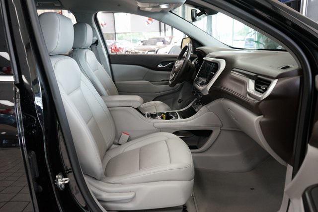 Photo of 2022 Ebony Twilight Metallic GMC Acadia