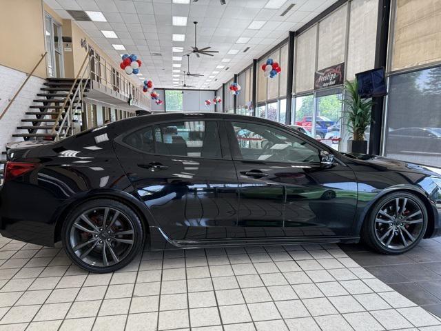 Photo of 2019 Crystal Black Pearl Acura TLX