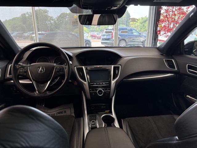 Photo of 2019 Crystal Black Pearl Acura TLX