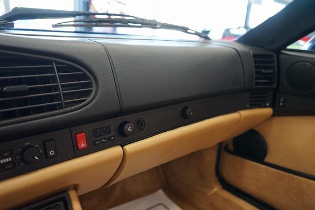 Photo of 1994 Blue Porsche 968