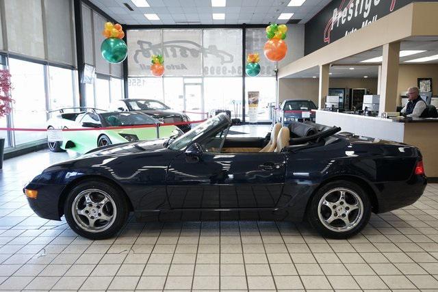 Photo of 1994 Blue Porsche 968