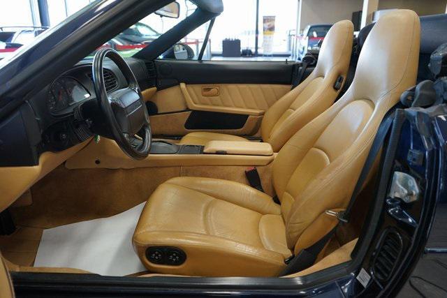 Photo of 1994 Blue Porsche 968