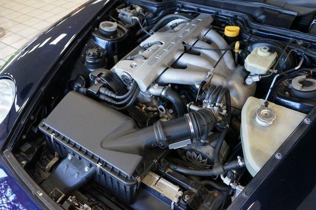 Photo of 1994 Blue Porsche 968
