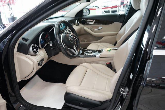Photo of 2019 Black Mercedes-Benz C-Class