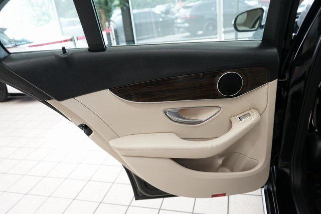 Photo of 2019 Black Mercedes-Benz C-Class