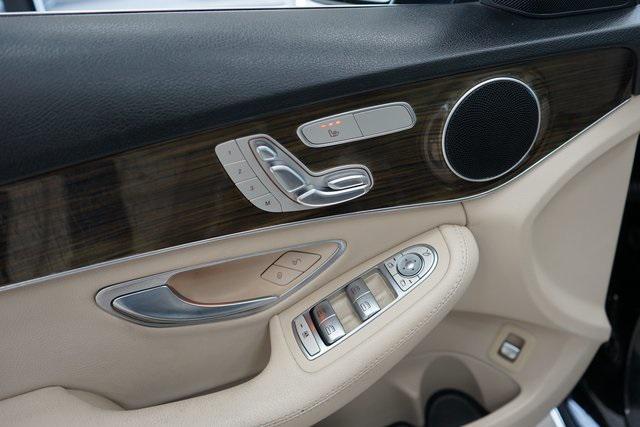 Photo of 2019 Black Mercedes-Benz C-Class