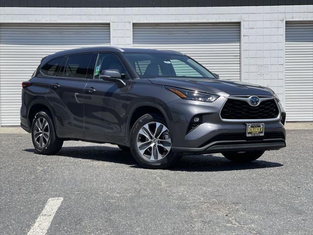 2022 Toyota Highlander Hybrid