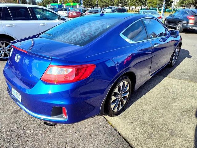 Photo of 2013 Still Night Pearl Honda Accord