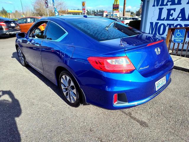 Photo of 2013 Still Night Pearl Honda Accord