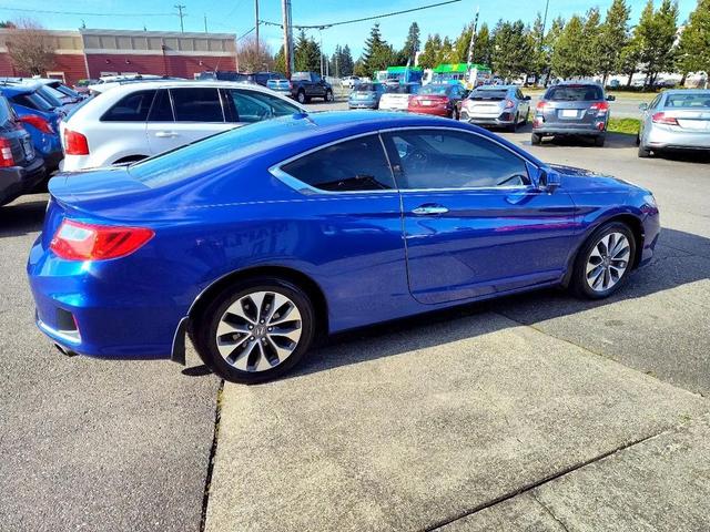 Photo of 2013 Still Night Pearl Honda Accord