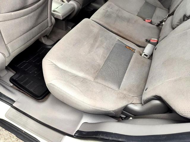Photo of 2011 Taffeta White Honda CR-V