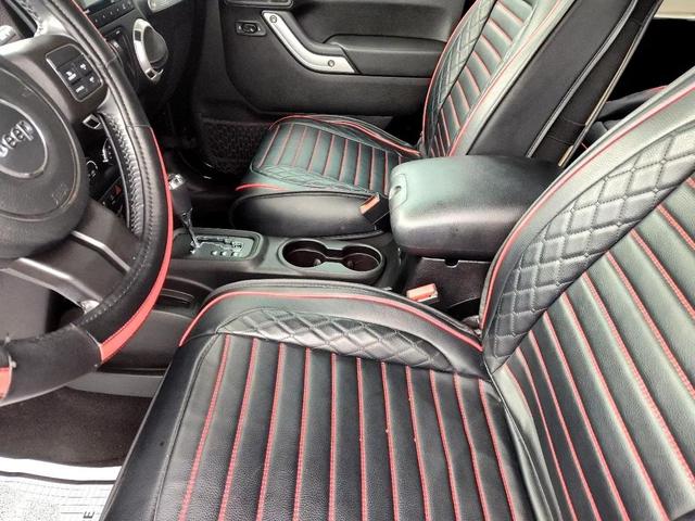 Photo of 2012 Not Specified Jeep Wrangler