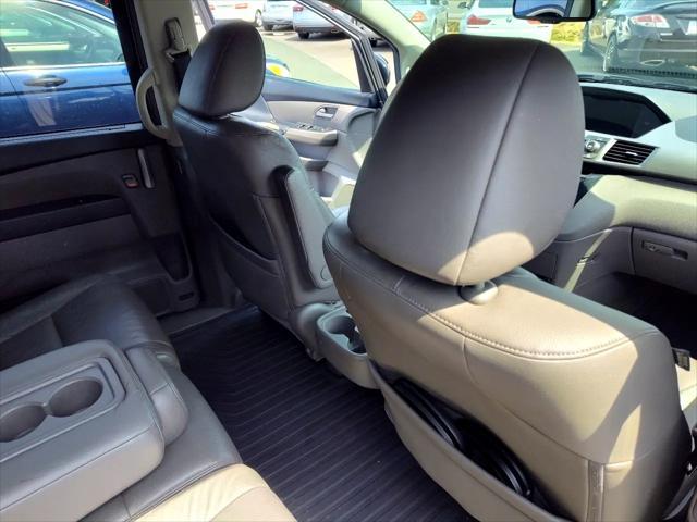 Photo of 2013 Charcoal Honda Odyssey