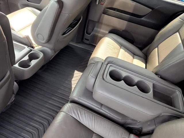 Photo of 2013 Charcoal Honda Odyssey