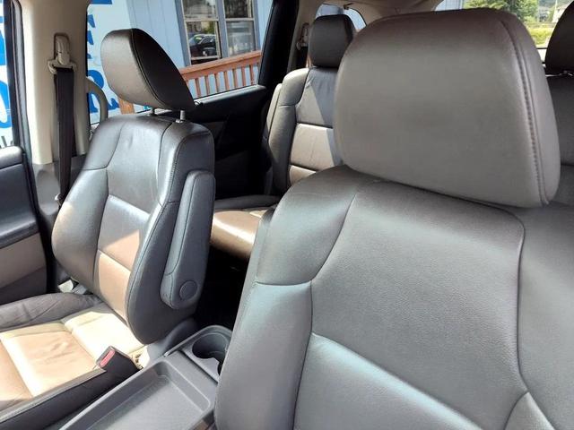 Photo of 2013 Charcoal Honda Odyssey