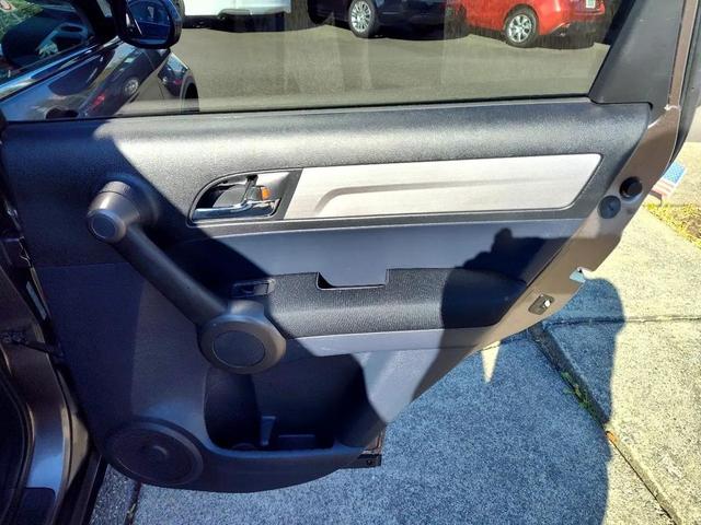 Photo of 2011 URBAN BROWN Honda CR-V