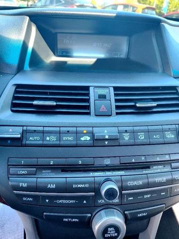 Photo of 2012 Alabaster Silver Metallic Honda Accord