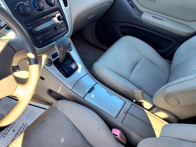 Photo of 2007 Bluestone Metallic Toyota Highlander