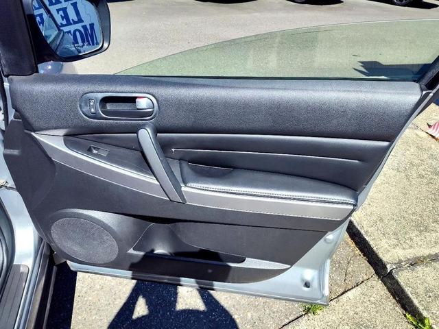 Photo of 2011 Liquid Silver Metallic Mazda CX-7