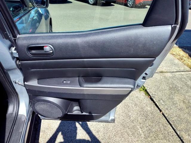 Photo of 2011 Liquid Silver Metallic Mazda CX-7
