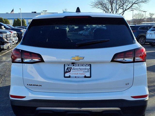 Photo of 2022 Summit White Chevrolet Equinox