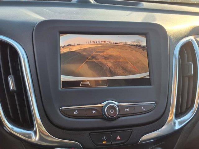 Photo of 2022 Summit White Chevrolet Equinox