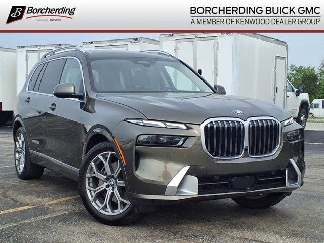 2023 BMW X7