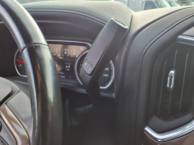 Photo of 2022 Silver Ice Metallic Chevrolet Silverado 2500