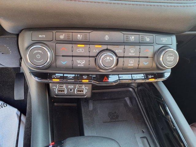 Photo of 2021 DB Black Clearcoat Dodge Durango