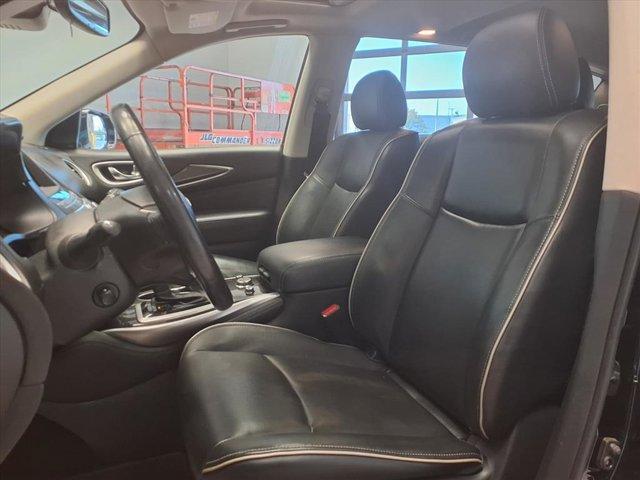 Photo of 2019 Black Obsidian INFINITI QX60