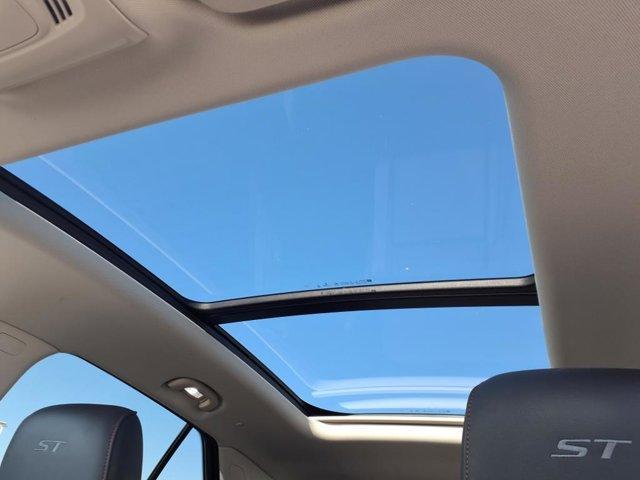 Photo of 2023 Cinnabar Metallic Buick Envision