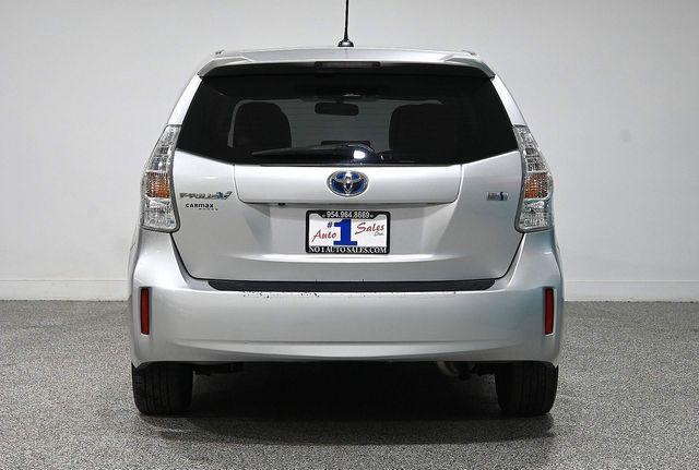 Photo of 2013 Classic Silver Metallic Toyota Prius v