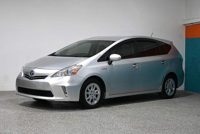 Photo of 2013 Classic Silver Metallic Toyota Prius v