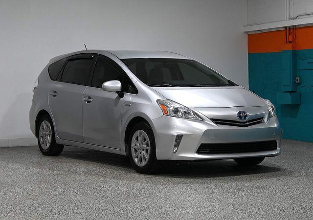 Photo of 2013 Classic Silver Metallic Toyota Prius v