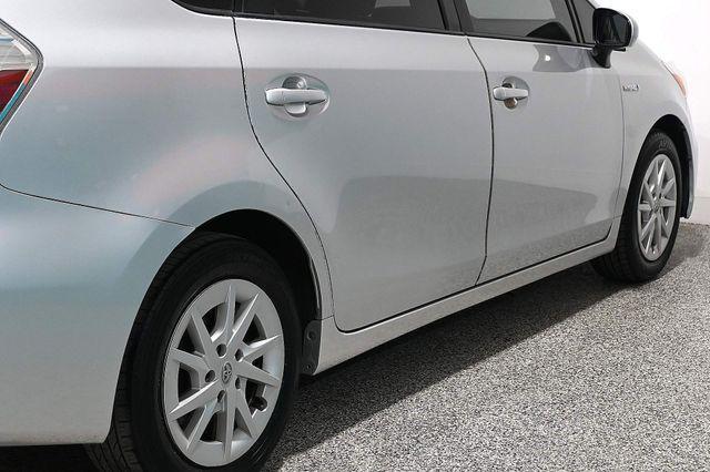 Photo of 2013 Classic Silver Metallic Toyota Prius v