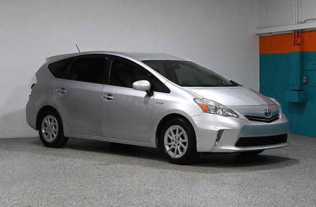 Photo of 2013 Classic Silver Metallic Toyota Prius v