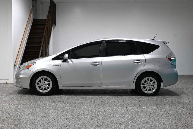 Photo of 2013 Classic Silver Metallic Toyota Prius v