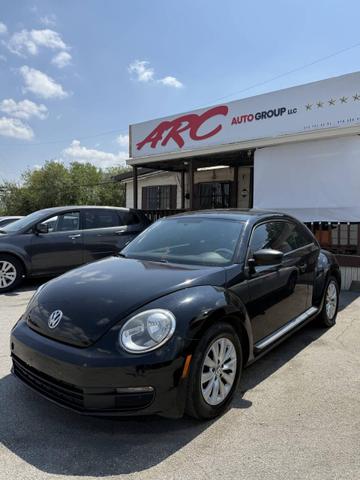 Photo of 2015 Black Uni Volkswagen Beetle