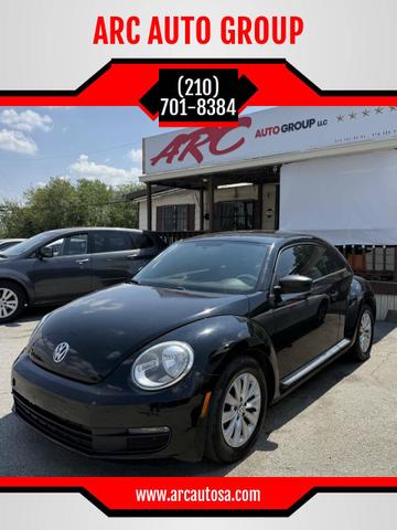 Photo of 2015 Black Uni Volkswagen Beetle