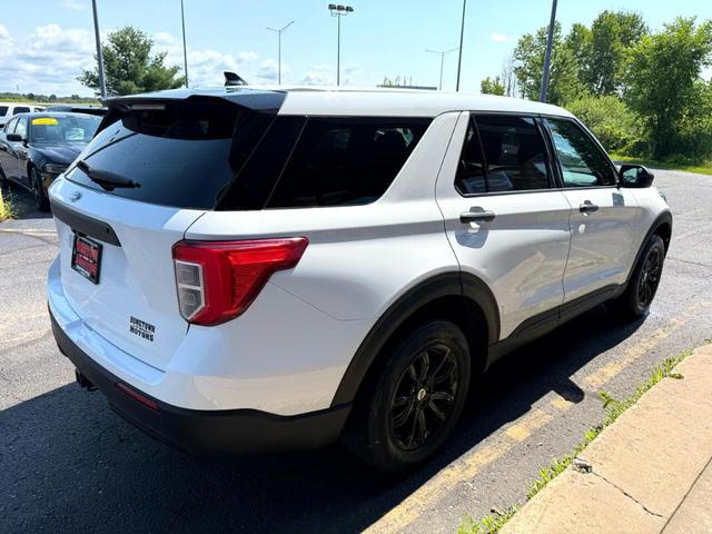 Photo of 2020 White Ford Utility Police Interceptor