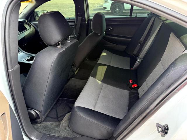 Photo of 2014 White Ford Sedan Police Interceptor
