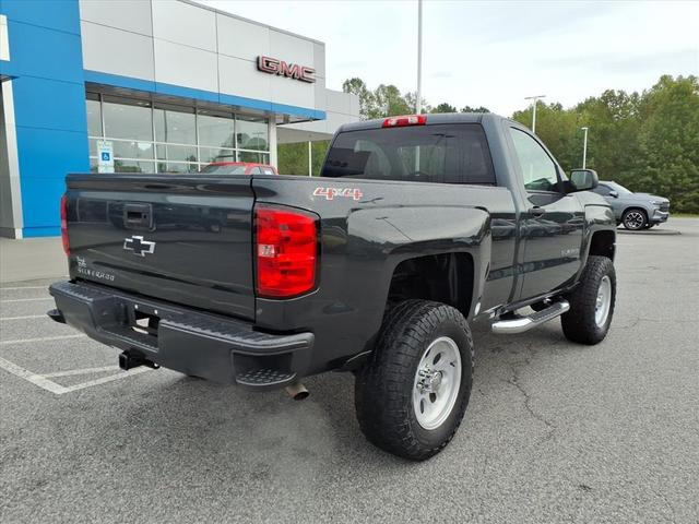 Photo of 2017 Graphite Metallic Chevrolet Silverado 1500